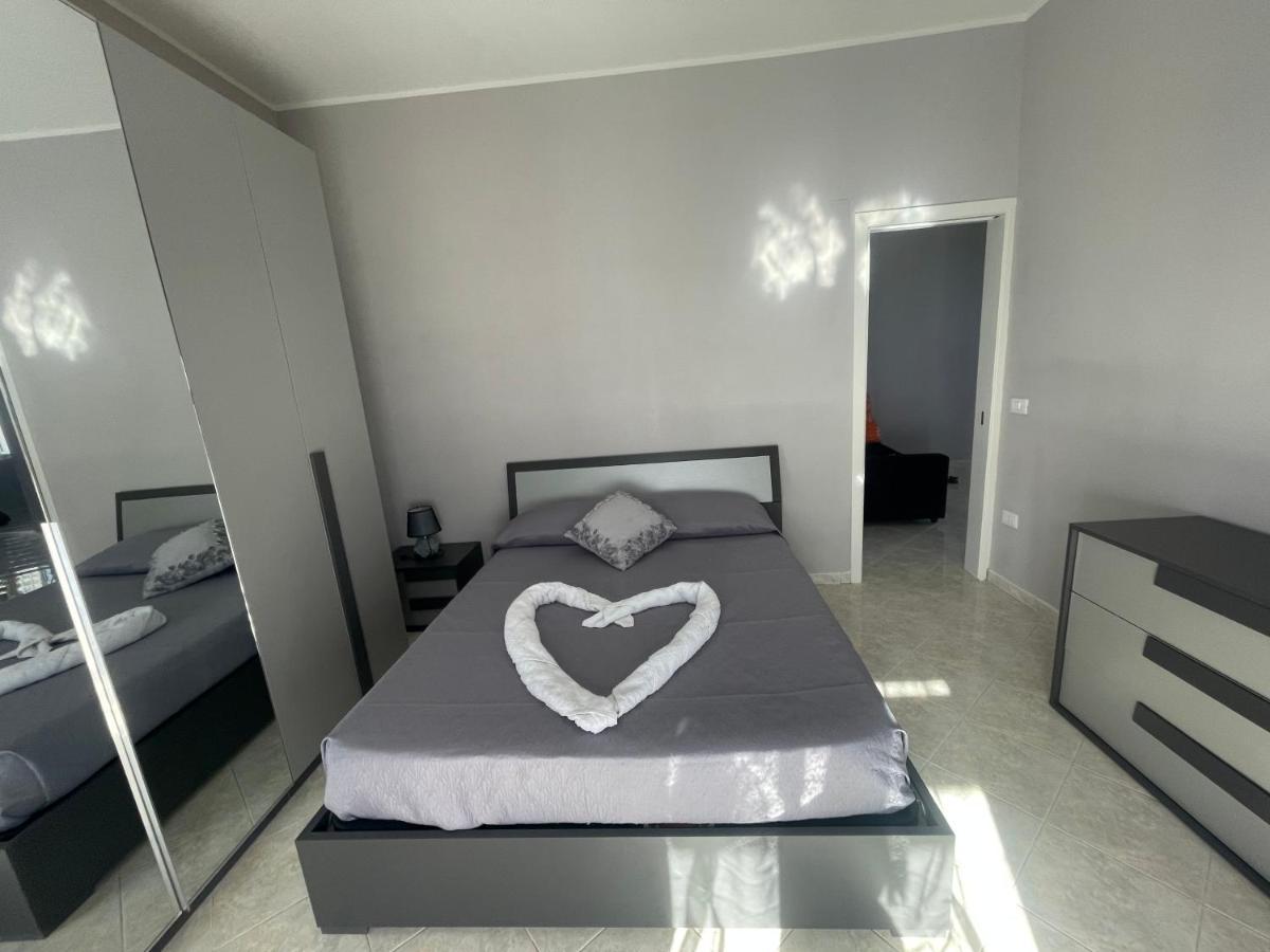 L'Aurora House Apartment เนเปิลส์ ภายนอก รูปภาพ